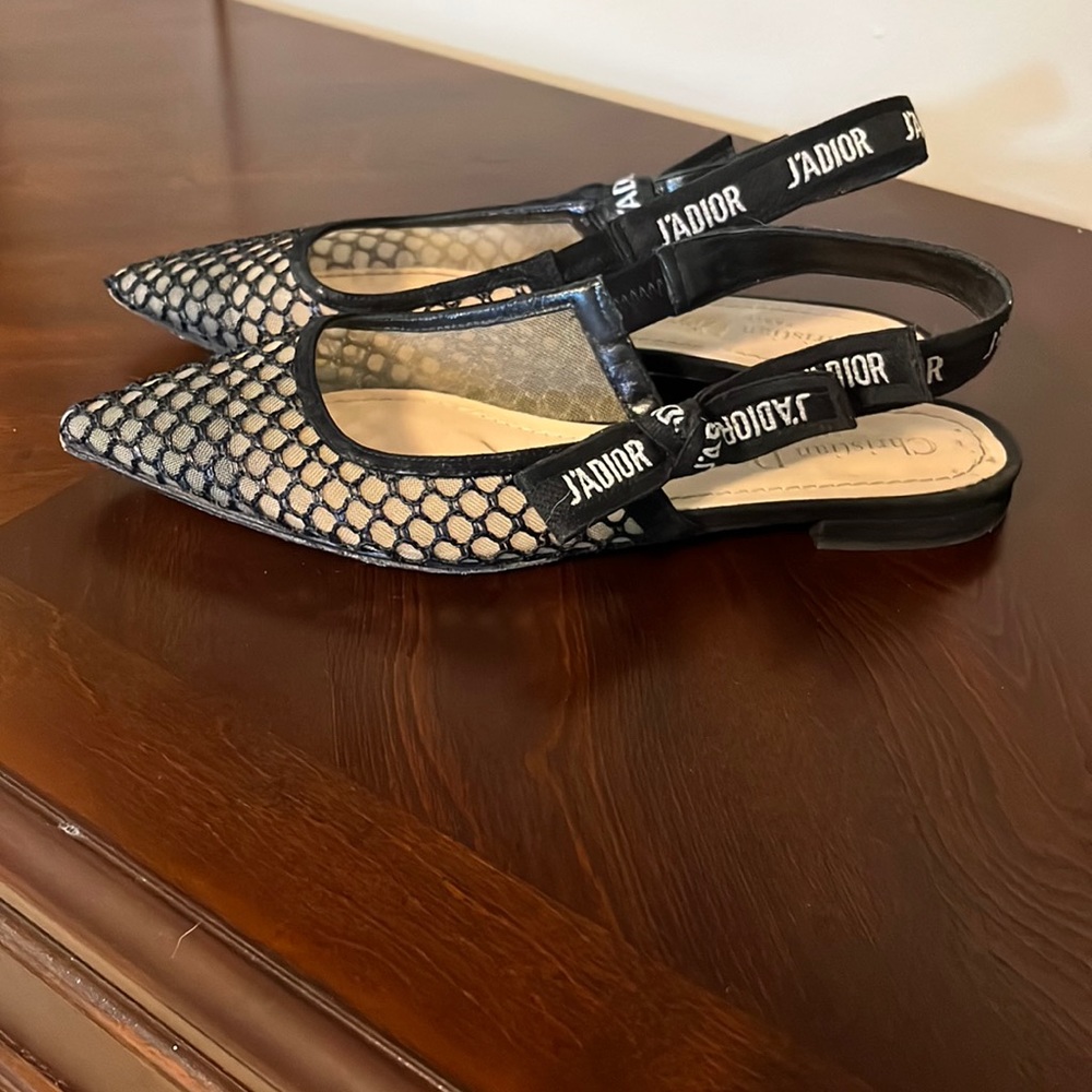 EUC Christian Dior AUTHENTIC J’Adior Slide